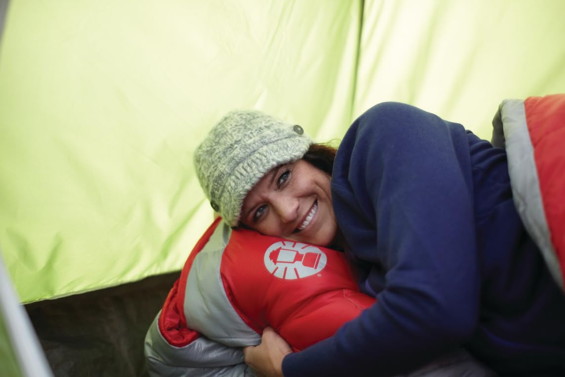 Coleman Palmetto 30⁰F to 50⁰F Adult Sleeping Bag, Cool-Weather Sleeping Bag with Snag-Free Zipper & Soft Liner, Machine Washable