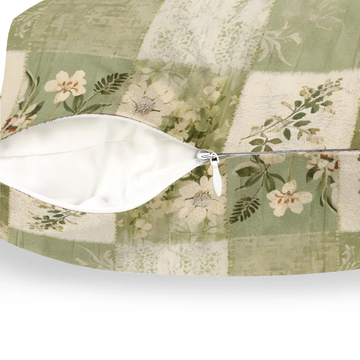 XMNYGJ Patchwork Floral Quilt Couch Pillow Covers Throw Pillows Bed Decorative Pillow Cases Decorative Pillows for Couch 20x20 Inch Bedroom Living Room Car