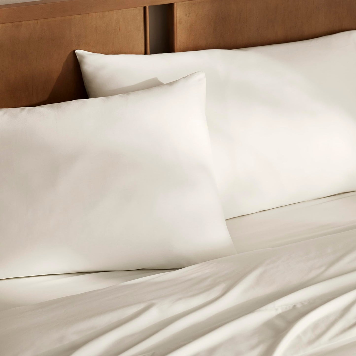 Boll & Branch Signature Hemmed Pillowcase Set - Standard, Cream - Luxury 100% Organic Cotton - Buttery Soft and Breathable - Softer with Every Wash - 2 Pillowcases Included