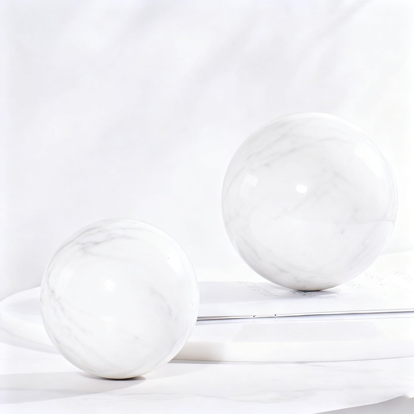 SIRIZEN-DIVING White Natural Marble Decorative Sphere Set, Heavy Solid Stone Balls for Home Decor, Bedroom, Entryway, Hotel, Dining Room Tabletop Display (8cm Diameter)