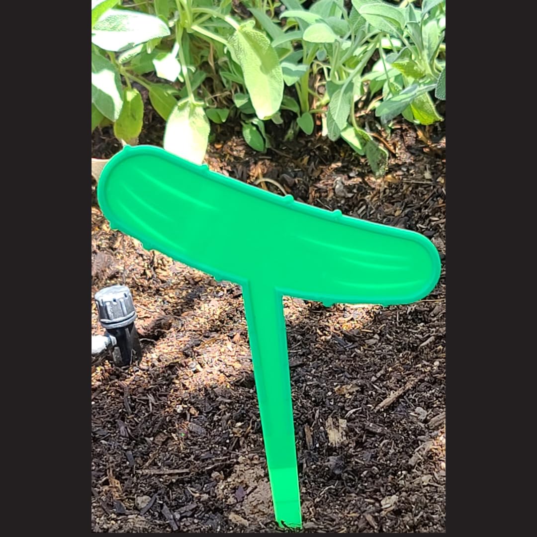 8-Inch Vegetable Garden Plant Markers - Set of 5 - Durable & Eco-Friendly Plastic - Made in The USA - Tomato, Cucumber, Bell Pepper, Onion, and Carrot.