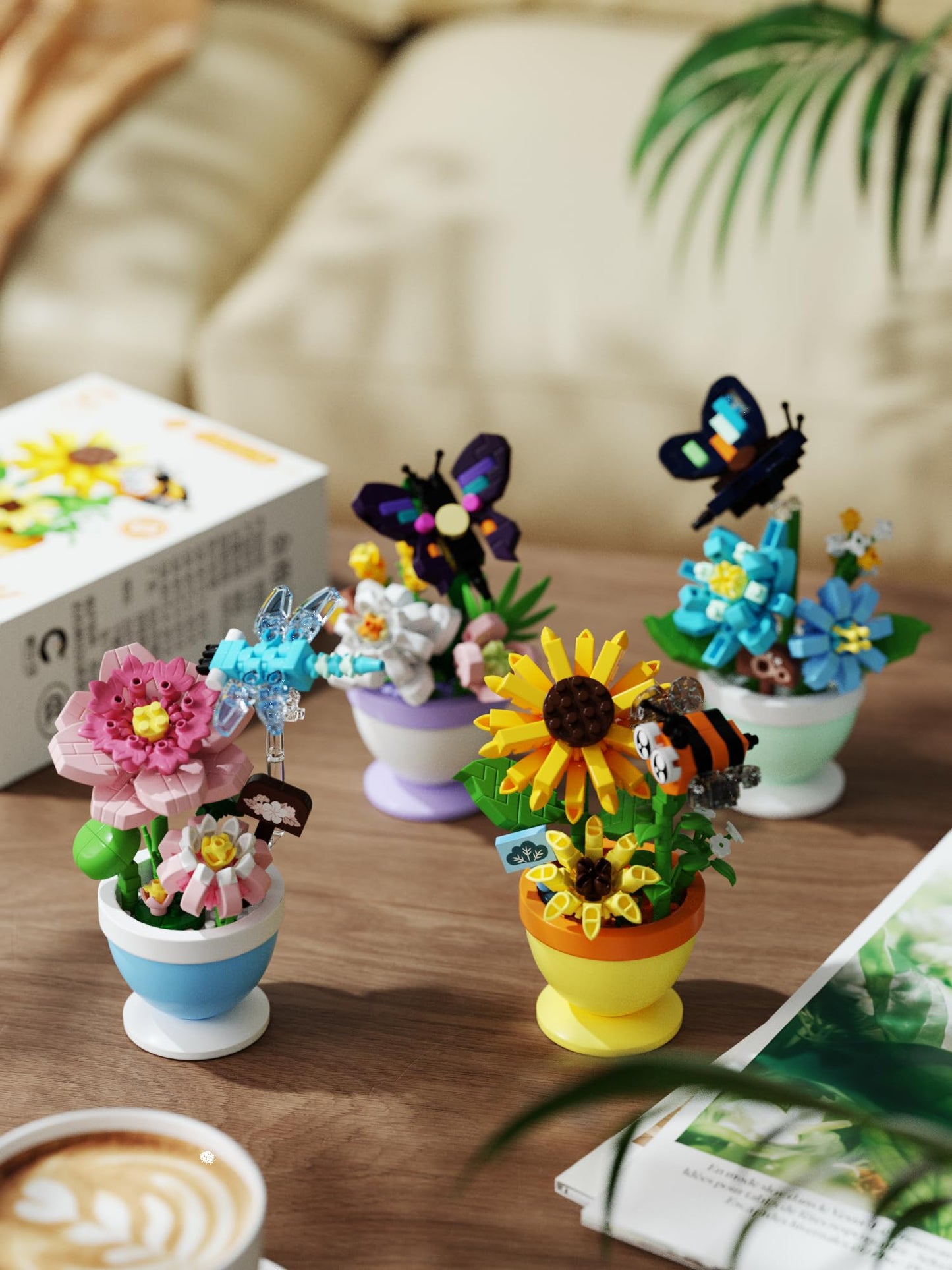 Sacblirr Set of 4 Mini Flower Bonsai with Cute Insects - DIY Potted Plant Building Blocks for Kids and Adults, Botanical Collection Decor Toy