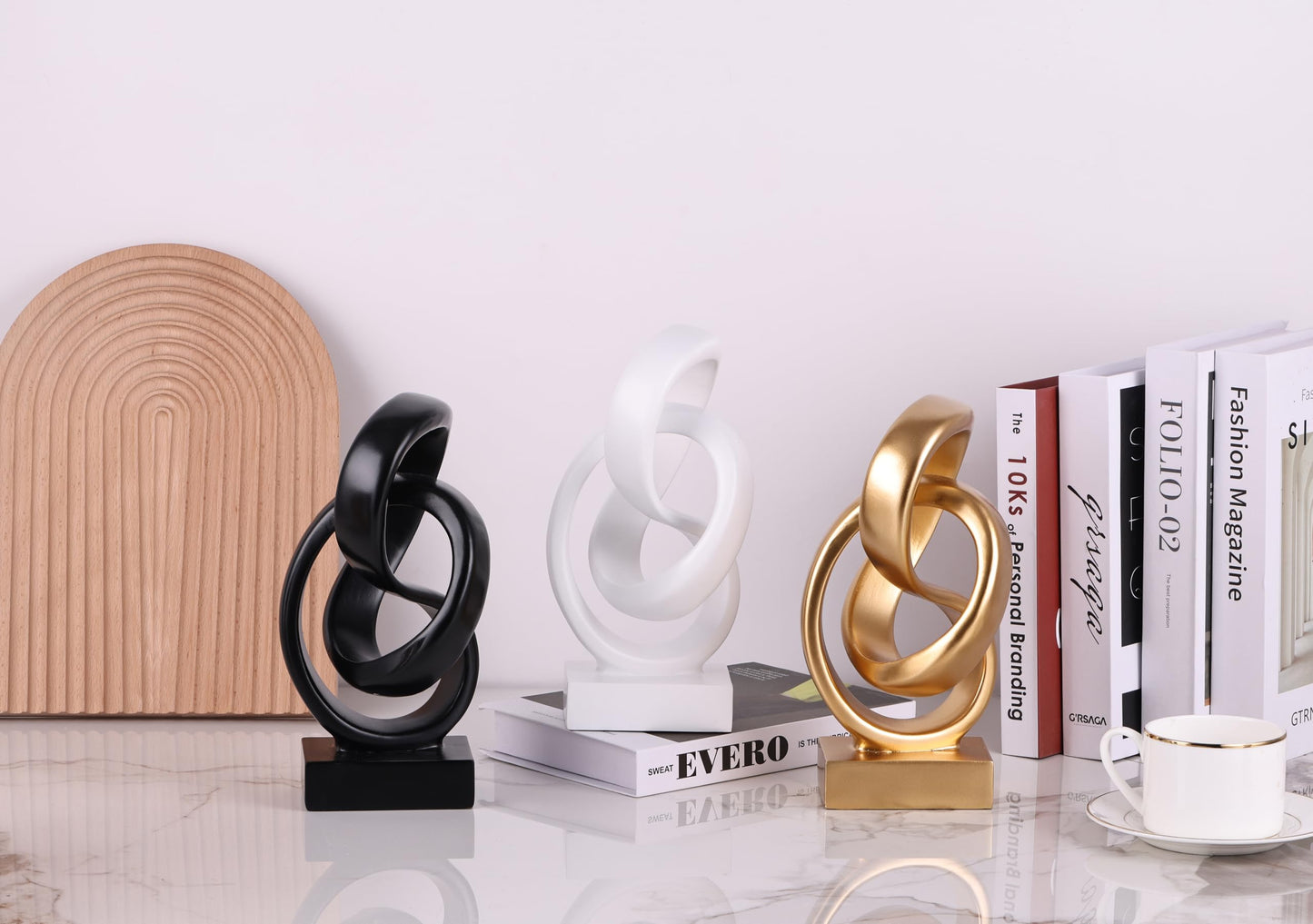 Modern Abstract Knot Sculpture, Artistic Mobius Inspired Resin Decor, Elegant Home and Office Decor, Perfect for Shelves, Desktops, and Mantles, Ideal Gift for Birthdays, Housewarmings (Black)