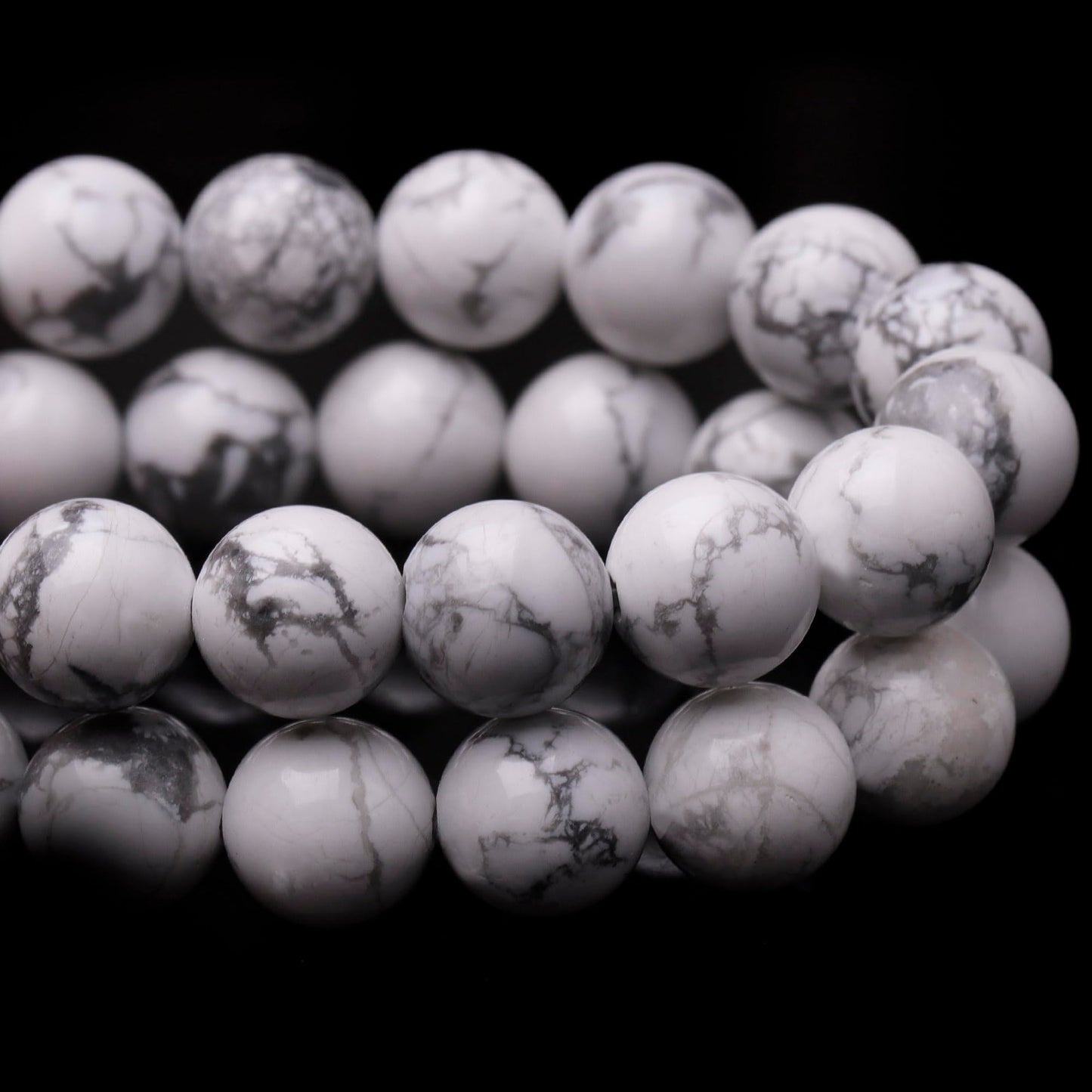 Chicager Natural Stone Beads for Jewelry Making,8mm Howlite Polished Smooth Round Gemstone Beads for Bracelet Necklace 15 Inch