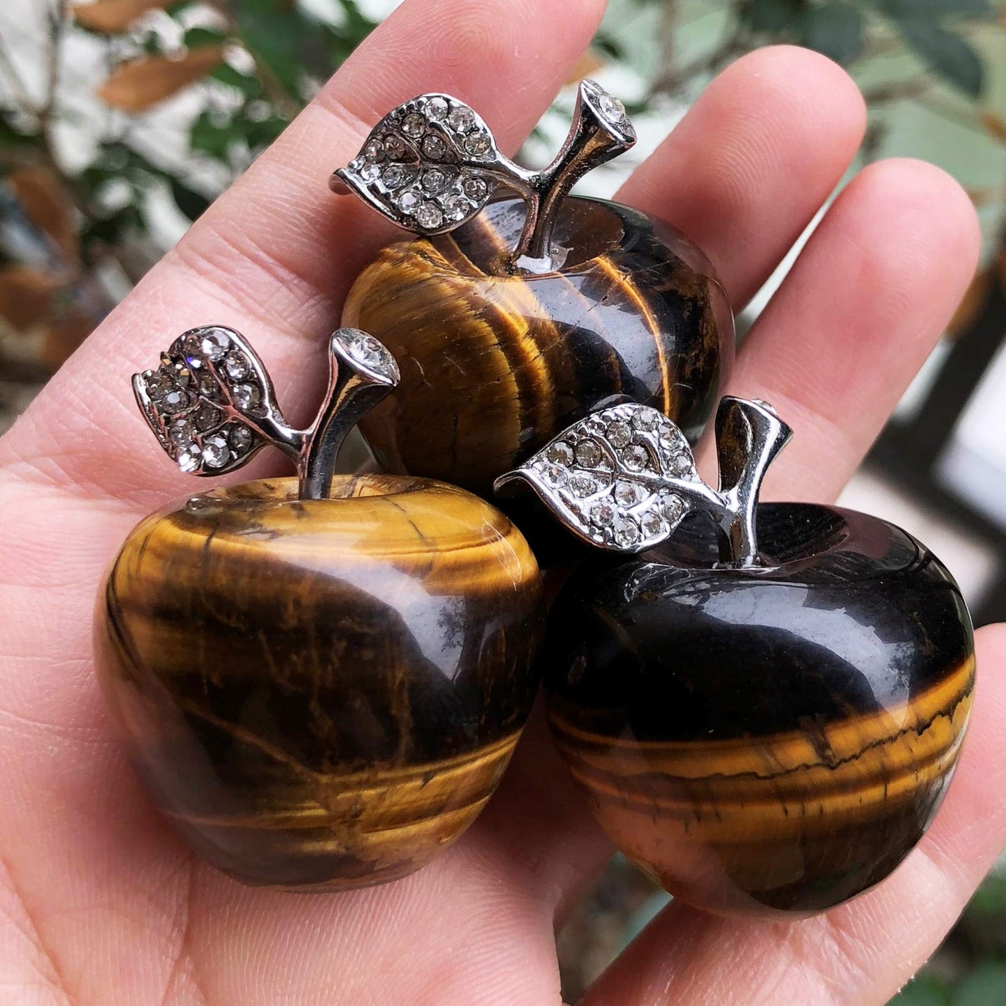 Neyisaa Tiger‘s Eye Apple Decor, Healing Crystals Pocket Stone Fruit Figurine Craft Home Decoration 30mm