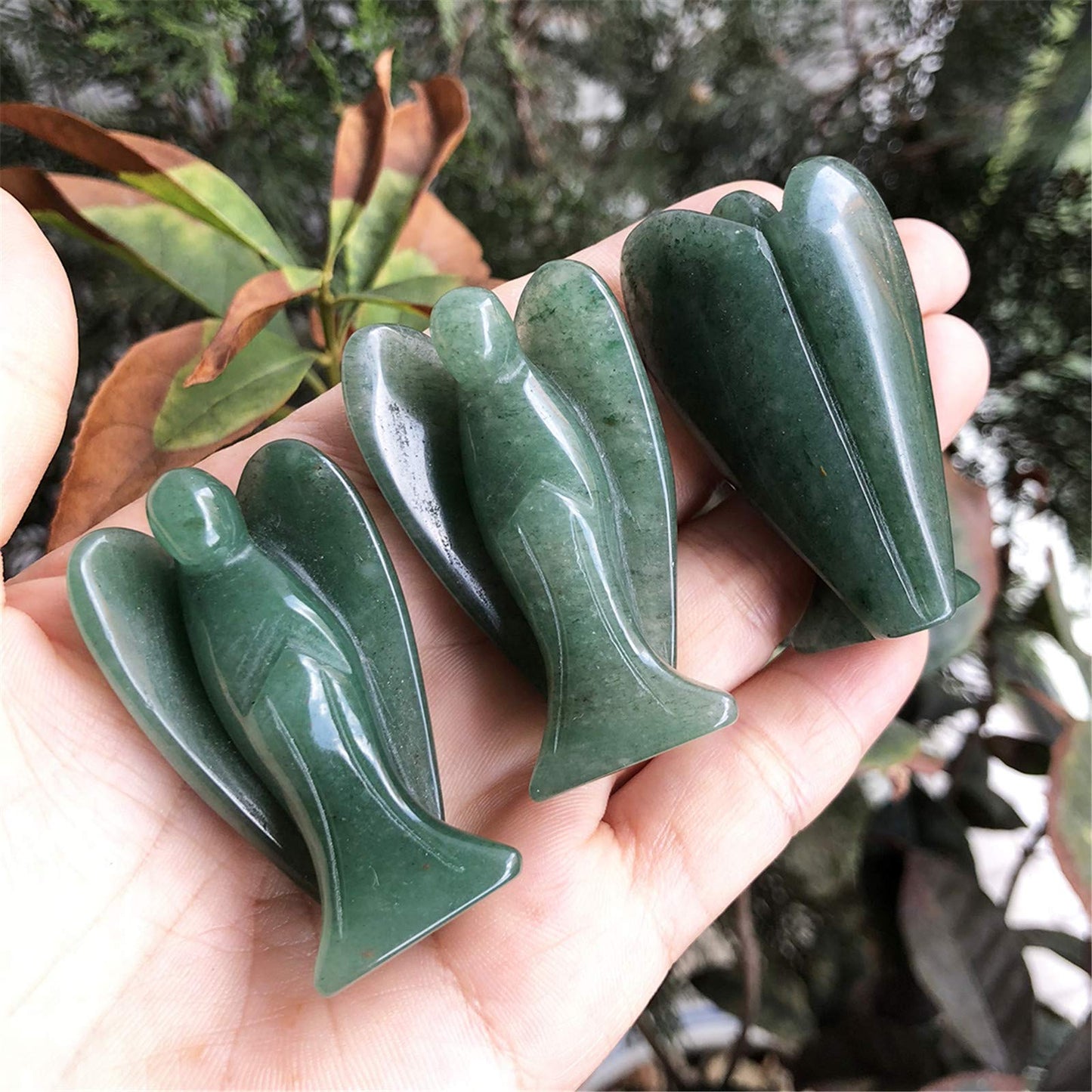 favoramulet 2 Inches Green Aventurine Crystal Pray Guardian Angel Statue, Carved Healing Peace Angel with Wing Figurine Pocket Stone