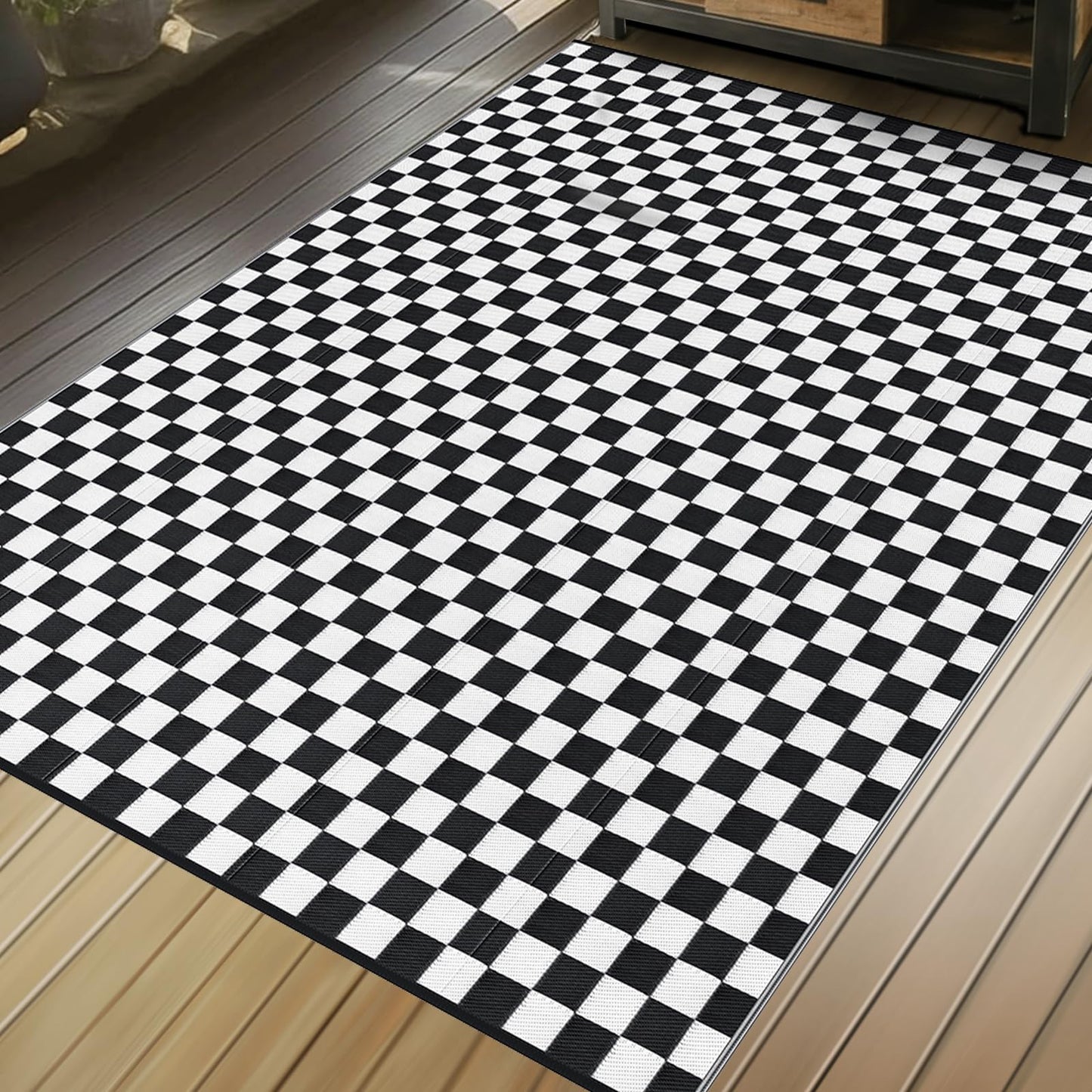 GOTGELIF Black and White Classic Checkerboard Outdoor Area Rug 9x18FT, Reversible & Water-Resistance & Portable Plastic Straw Rug for RV Trips, Picnic, Camping, Outdoor, Garden, Patio