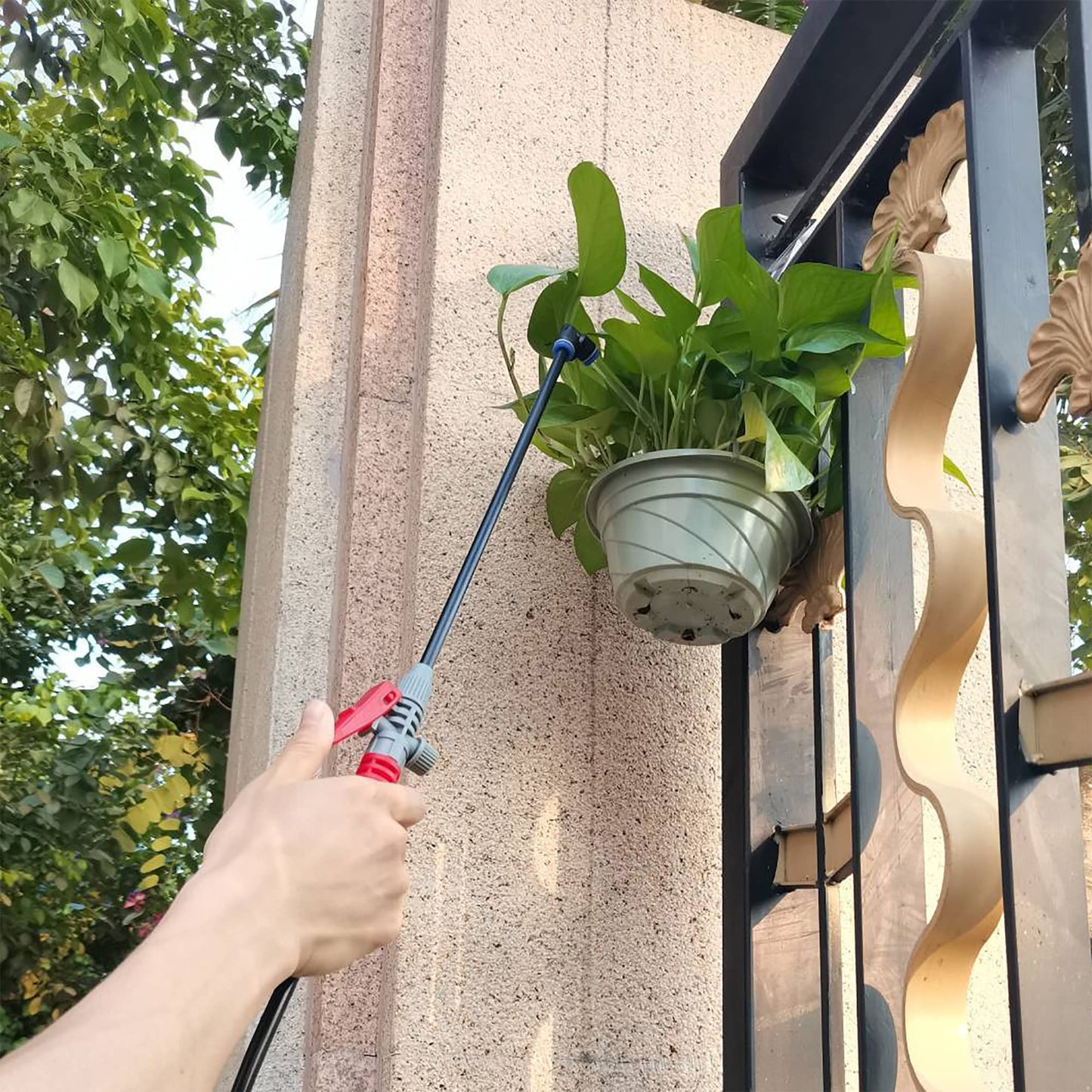 ePizdiz Watering Can Device for Watering Hanging Plant Basket Hard to Reach High Plant Waterer Sprayer 1 Gallon (Red 4L)