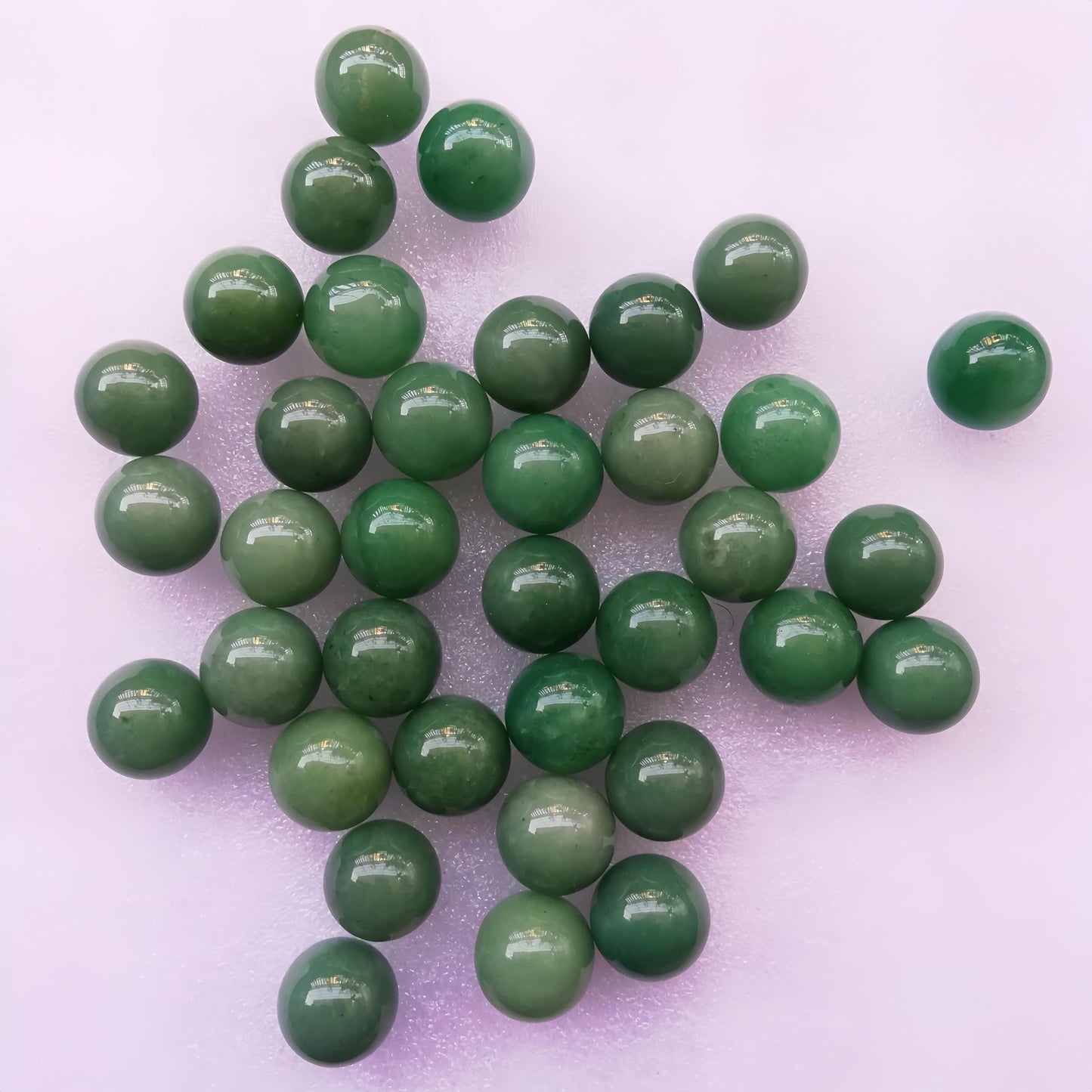 Sunshcat Natural Green Aventurine 0.78 Inchs Crystals and Healing Stone Ball Set,Home Desktop Feng Shui Array Decoration(7 Pieces) 
