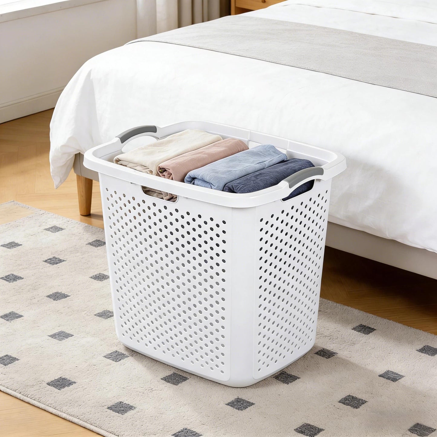Plastic Laundry Hamper – 2.5 Bushel Large Capacity Basket with Handles, Sturdy White Clothes Hamper for Bedroom, Bathroom & Dorm