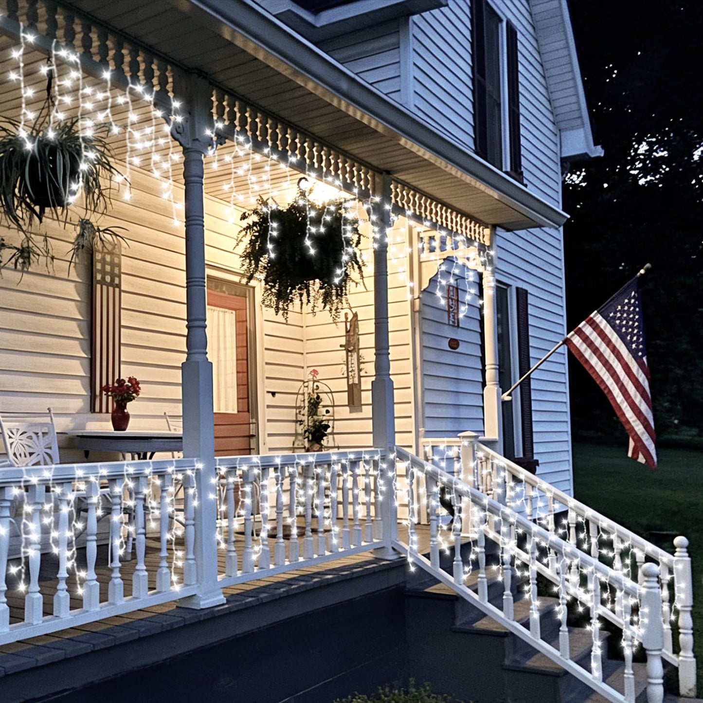 QITONG Icicle Lights for Outside, 66ft 800 LED String Lights Plug in with 8 Modes, Connectable White Icicle Christmas Light Clear Wire Indoor