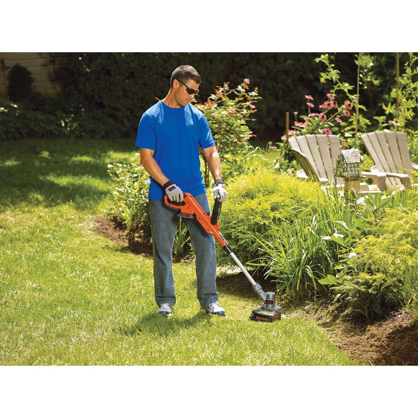 BLACK+DECKER 20V MAX String Trimmer and Edger 2 in 1, Cordless Weed Wacker with Auto Spool Feed, Battery and Charger Included, 12 Inch Steel Deck, Reduced Vibration (LST300)