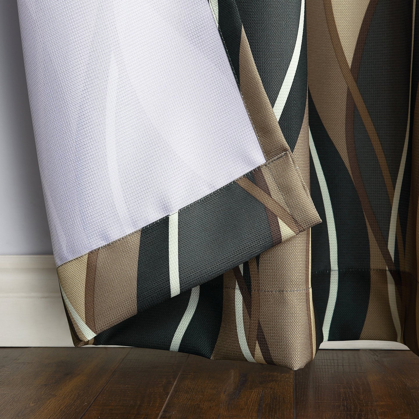 No. 918 Intersect 2-Pack Ogee Print Semi-Sheer Grommet Curtain Panel Pair