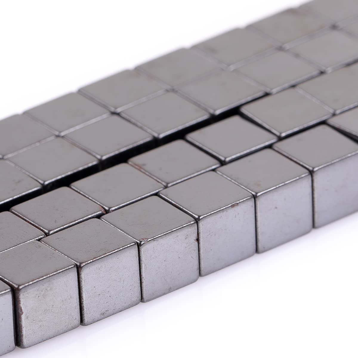HAAMIIQII 50pcs 8mm Natural Black Hematite Loose Gemstone Beads Square Shape Spacer Stone Beads for Jewelry Making DIY Bracelets Necklaces Crafting