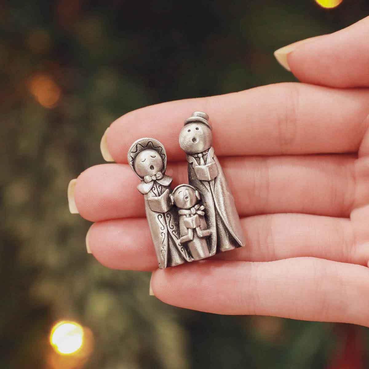 LISA LEONARD DESIGNS Pewter Carolers Christmas Village Collection Christmas Miniature, Festive Village Set Decorations Christian Gift Nativity Scene Add-On for Home