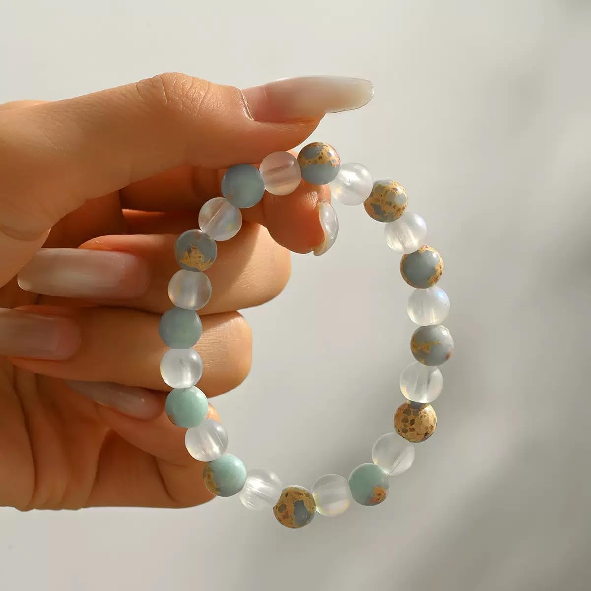 TUQBA Healing Crystal for Women and Men Amazonite White Agate Stress Relief Natural Stone Stretch Beaded Bracelet Christmas Gift for Baptism, Birthday, Mothers days gift