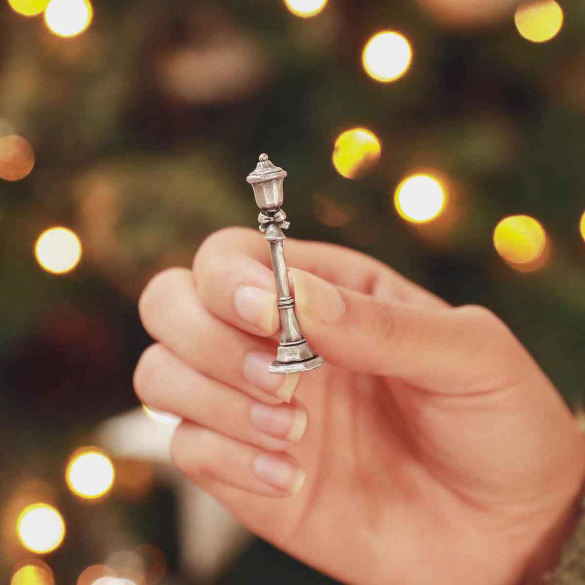 LISA LEONARD DESIGNS Pewter Carolers Christmas Village Collection Christmas Miniature, Festive Village Set Decorations Christian Gift Nativity Scene Add-On for Home