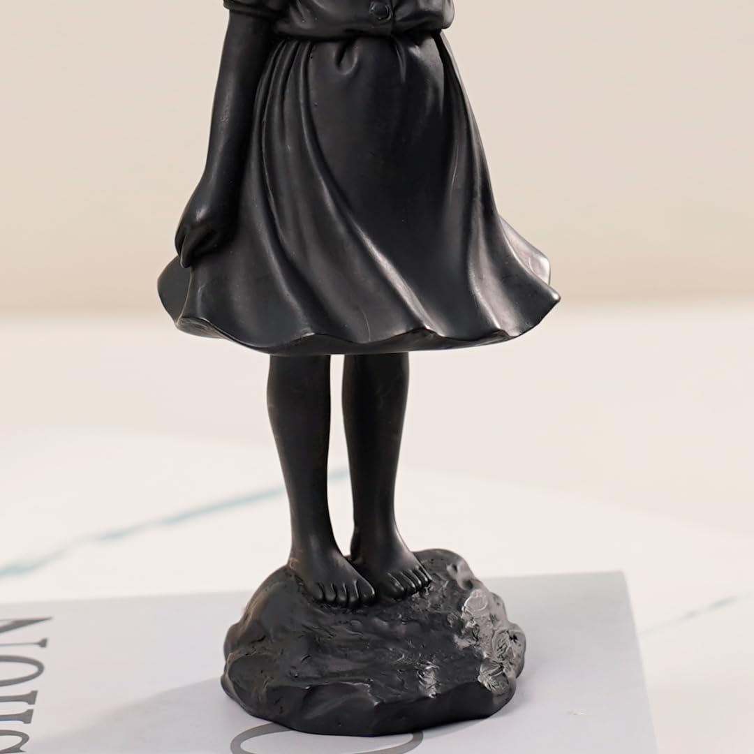 ILYISFMTY Flying Balloon Girl Statue,Resin Figure Sculpture Crafts Ornament Modern Art Sculptures for Home Decor,Anti-war Theme