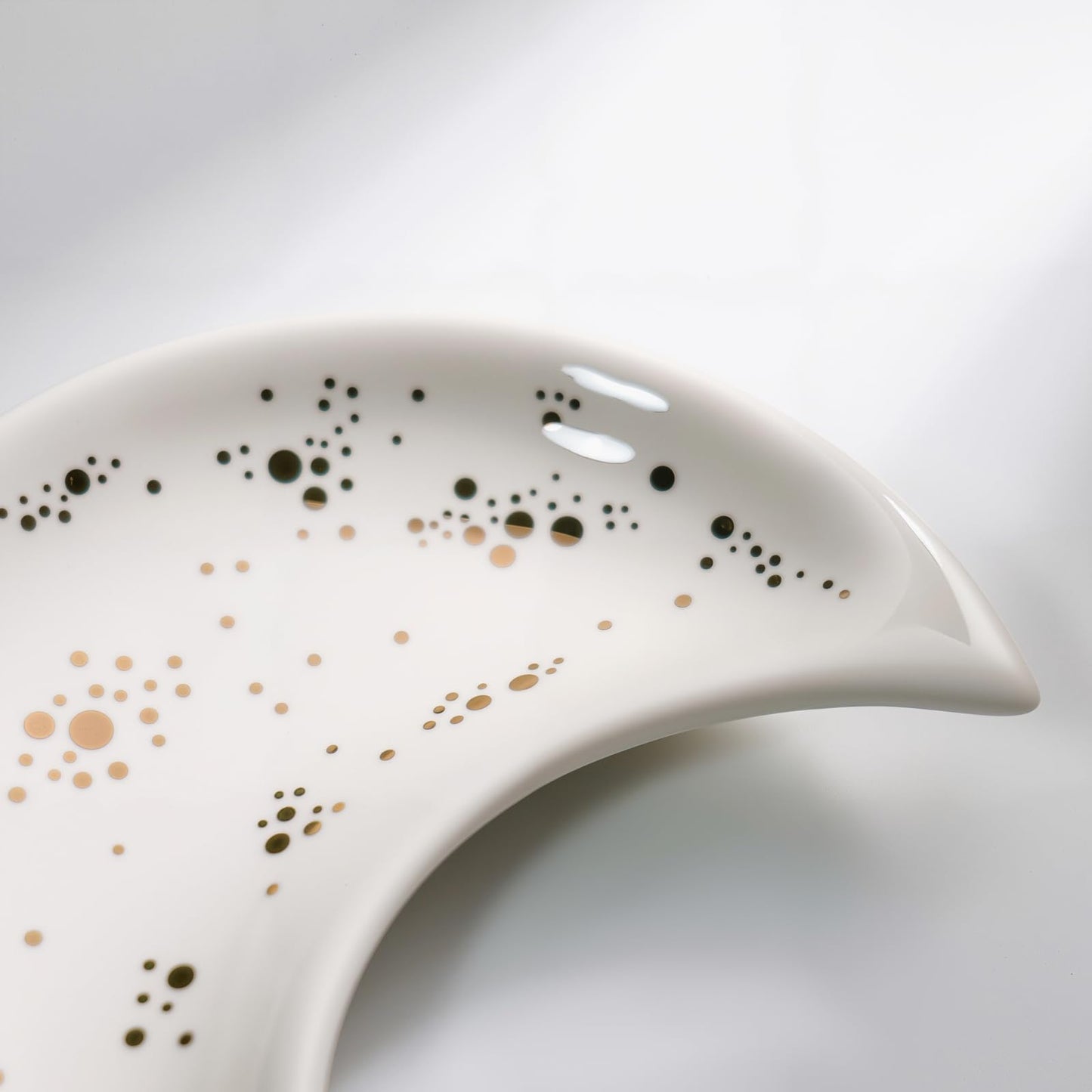 Yanluxr White Moon Jewelry Dish, Decorative Ceramic Trinket Tray for Rings Earrings Necklaces, Birthday Christmas Gift for Women