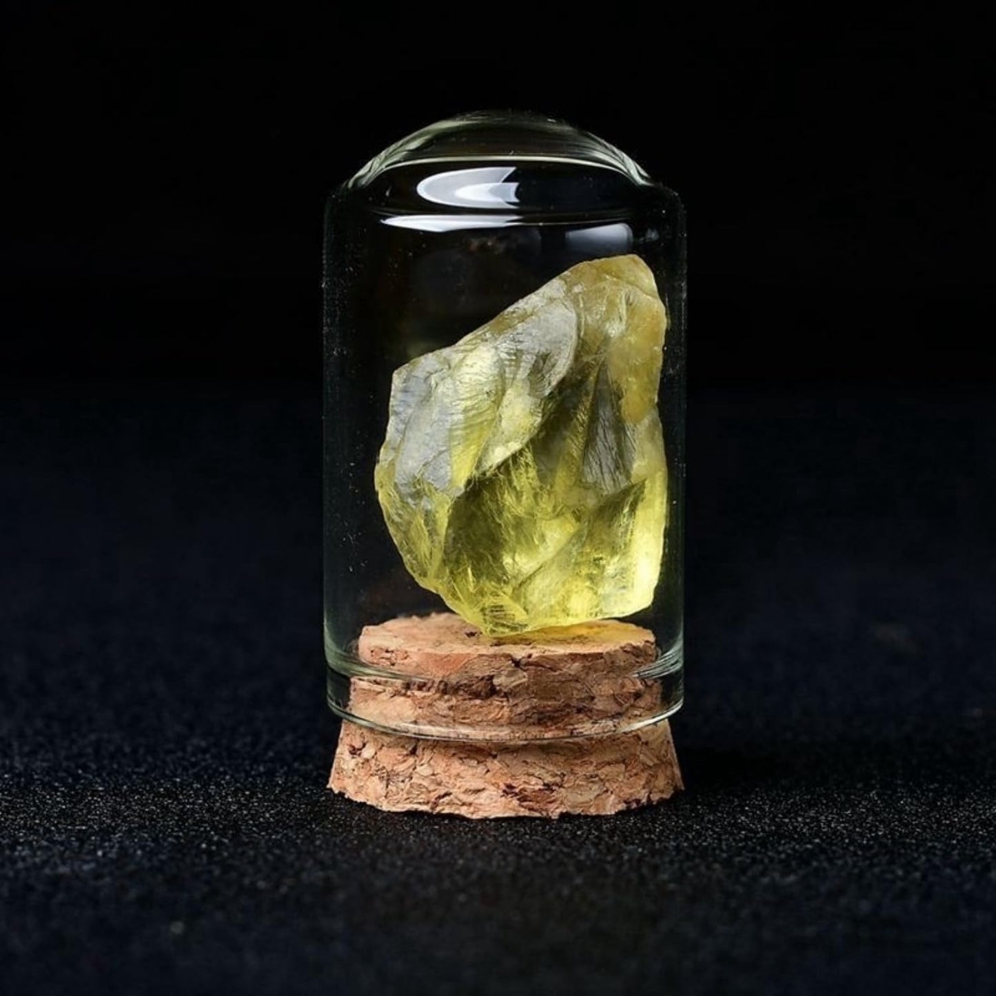 Healing Crystals 8pcs Different Gemstone and Crystals Sets in Wishing Crystal Bottles for Positive Energy Spiritual Healing Meditation and Bring Good Luck Great Choice for Gift (crystal stone A)