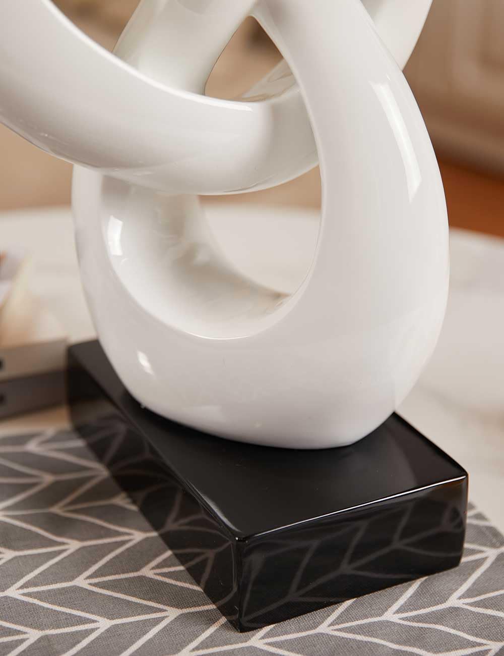 NENBOLEC Music Note Statue Treble Clef Sculpture Modern Home Decor Piano Gift Art for Bookshelf Desktop Office Table Home White 23 Inch