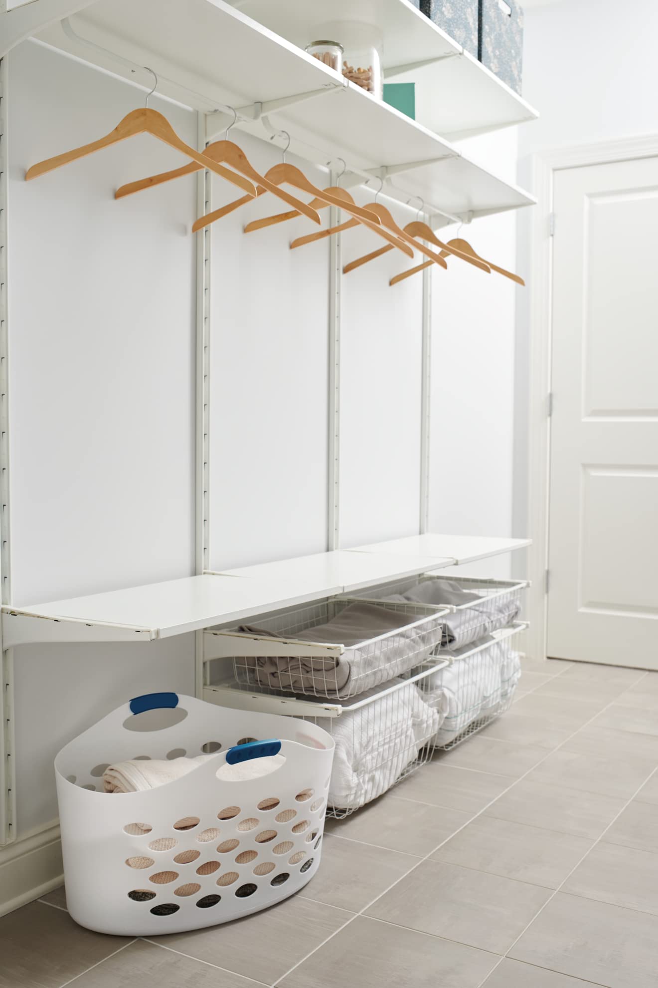 Rubbermaid 1.5 Bushel Capacity Durable Versatile Flex N Carry Portable Flexible Laundry Basket With Convenient Carrying Handles, White, Organization and Storage for Laundry/Garage/Home