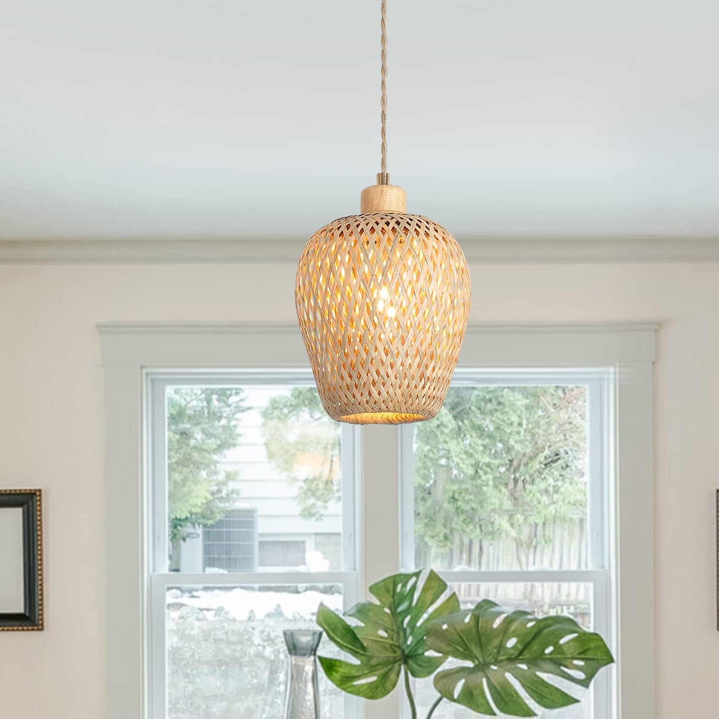 Hchunqjor Bamboo Pendant Light Fixture One-Light Adjustable Boho Basket Handmade Woven Mini Pendant Lighting for Kitchen Island Sink Farmhouse Home