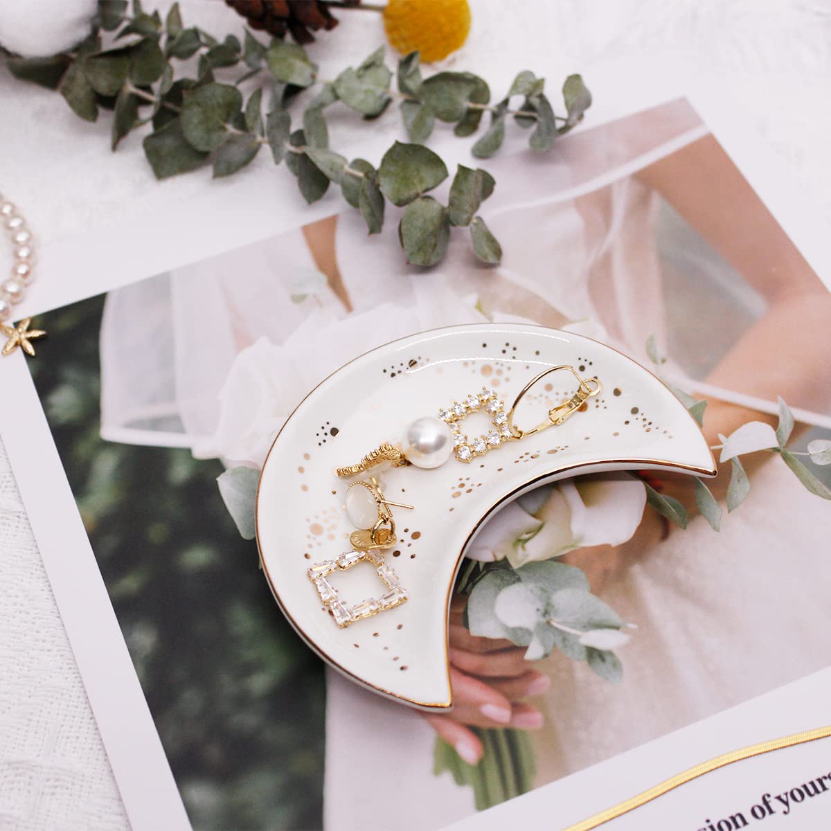 Soddeph Small Moon Ceramic Jewelry Tray, Decorative Trinket Dish, Ring Holder Plate, Modern Accent Tray for Bathroom, Nightstand, Entryway Table, Vanity (1, White)