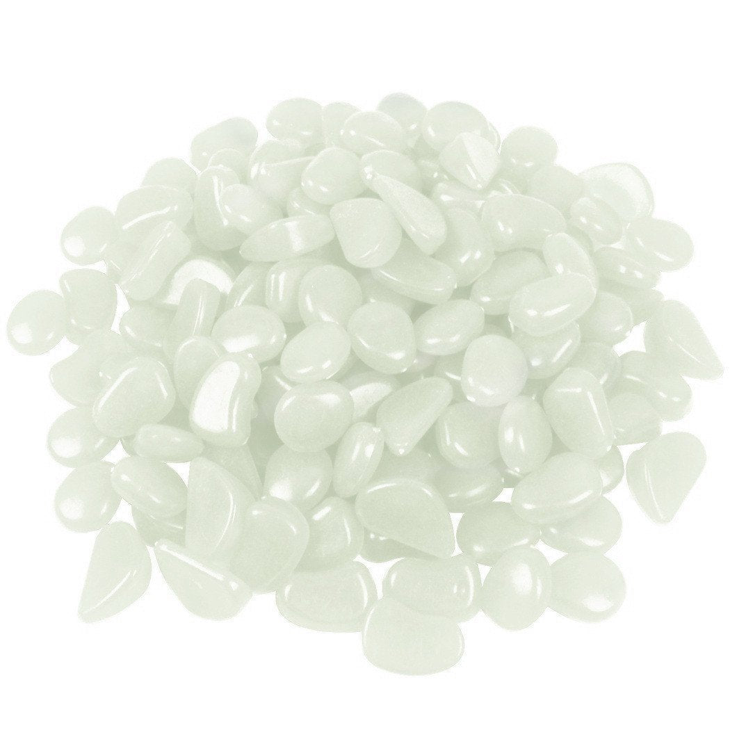 Ebliiny 2.4Lbs 550 Pcs Glow in The Dark Stones Garden Pebbles Rocks Indoor Outdoor Decor Luminous Stone for Walkways Driveway Yard Grass Fish Tank(White in Daytime, Blue in Night)