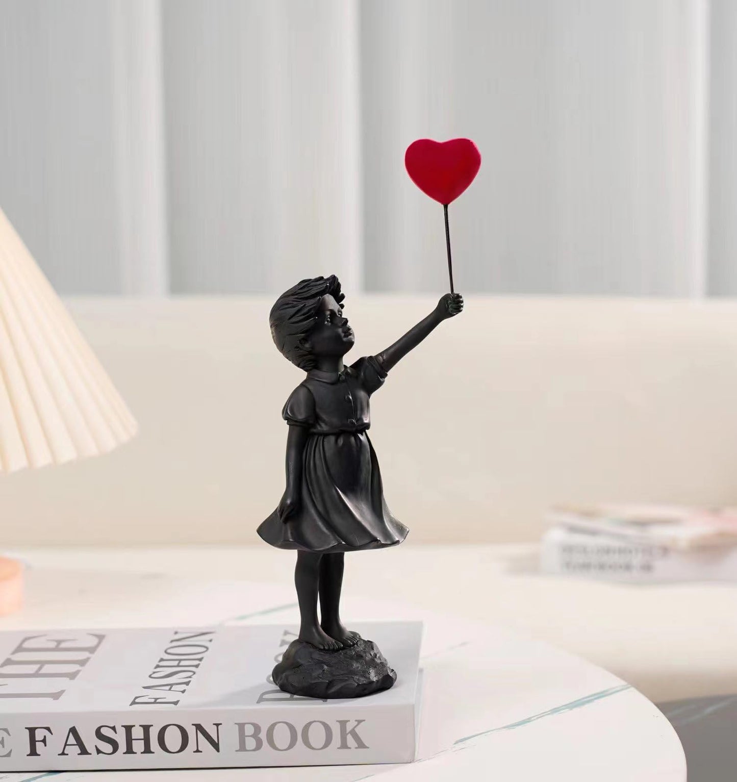 ILYISFMTY Flying Balloon Girl Statue,Resin Figure Sculpture Crafts Ornament Modern Art Sculptures for Home Decor,Anti-war Theme