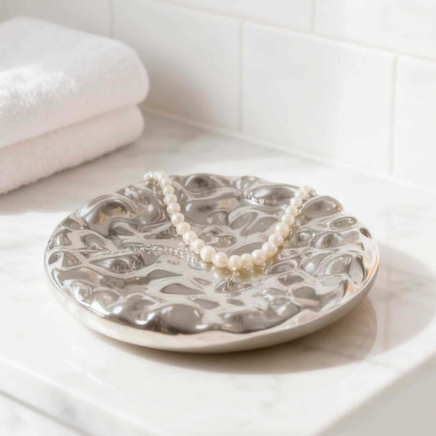 Ferrisland Jewelry Dish Tray, Ring Dish, Ceramic Trinket Tray, Key Bowl, Decorative Plate, for Friends Sisters Daughter Mother (Silver, Wave)