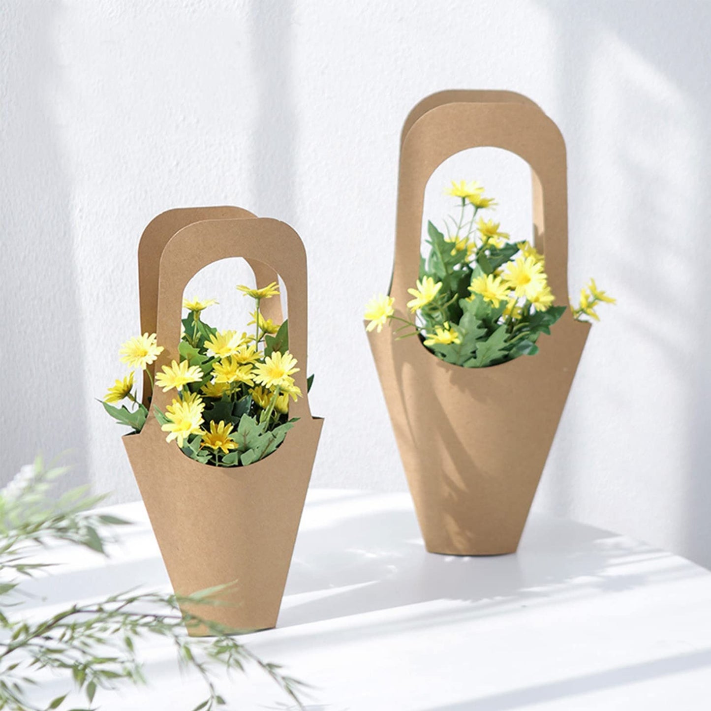 Tergy 50Packs Kraft Paper Flowers Gift Bags Brown Hanging Bouquet Wrapping Bags for Home Decoration (14Inches)