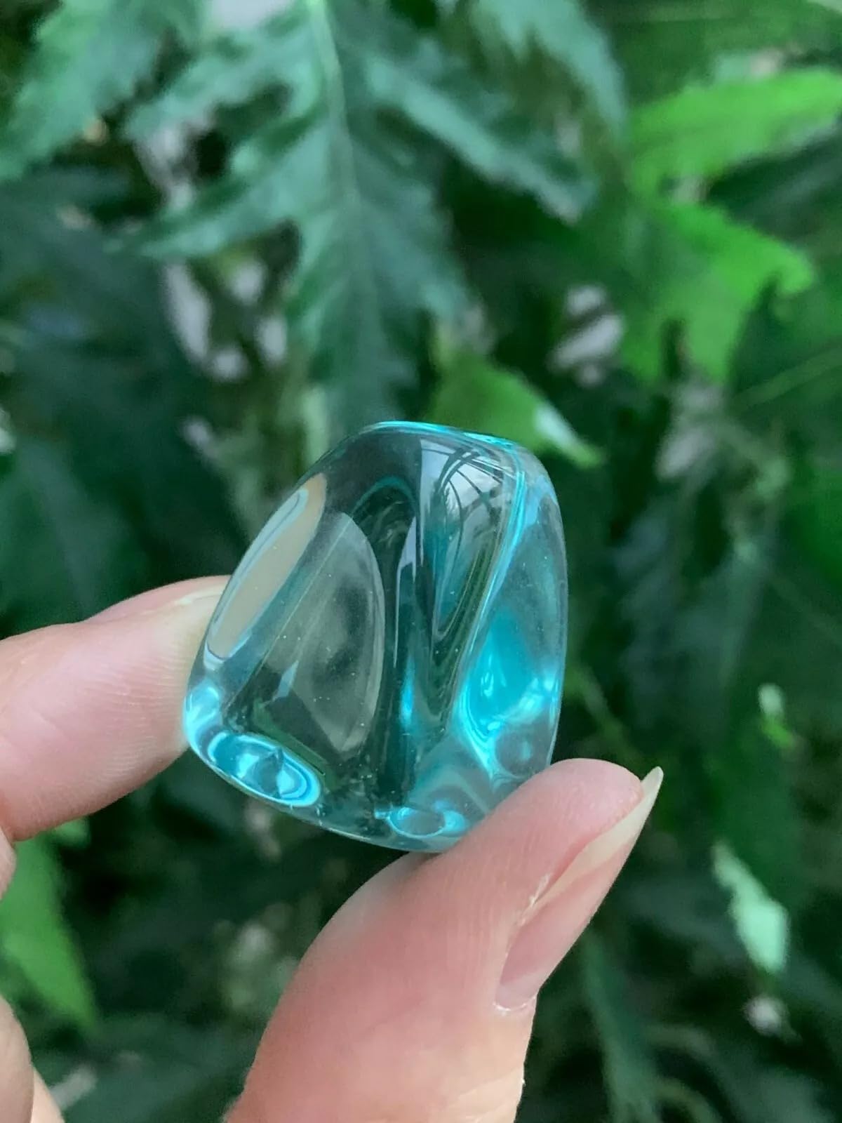 GAF TREASURES 5 Pcs Blue Aqua Obsidian Tumbled Stones, Polished Blue Aqua Obsidian Gemstone, Blue Aqua Obsidian Healing Crystals (Blue Aqua Obsidian)