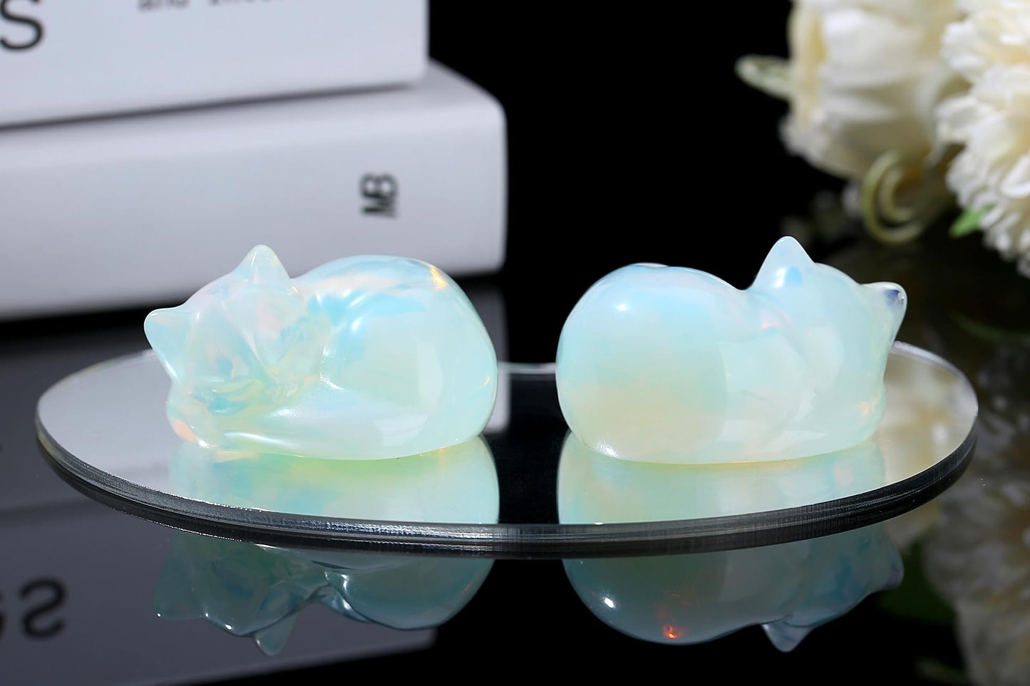 YATOJUZI 2" Cat Decors Statue Opal Moonstones Crystals Opalite Sleeping Cats Gemstone Hand-Carved Cute Animal Figurines Home Office Desk Decor Stocking Stuffers Cat Themed Ornaments Gifts for Women
