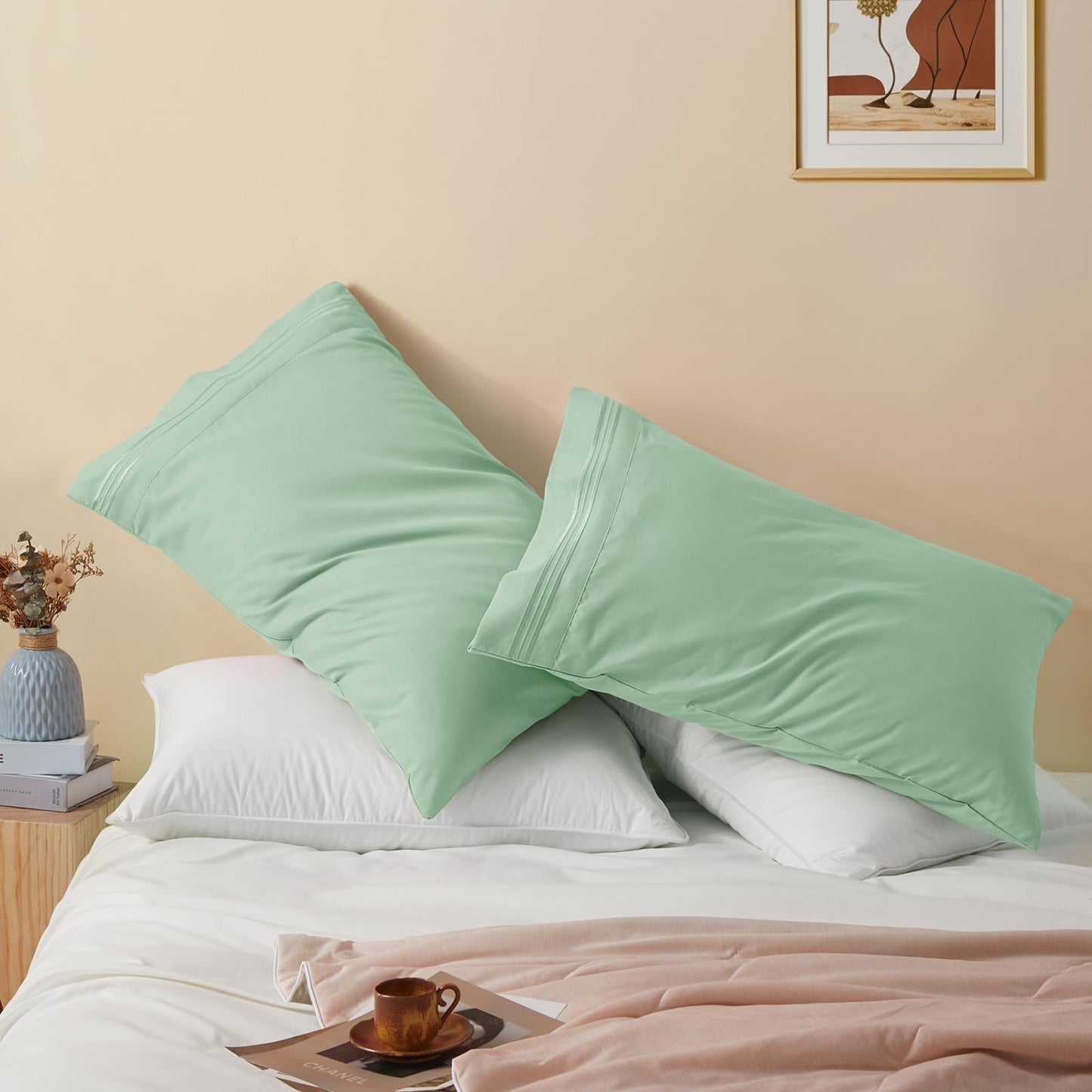 Vonty 2 Pack Standard Pillow Cases - 20x26 Inch, 1800 Thread Count Microfiber Pillowcases Standard Size Sage Green Pillow Cases Luxury & Soft Embroidered Bed Pillow Covers with Envelope Closure