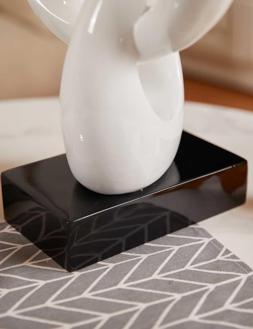NENBOLEC Music Note Statue Treble Clef Sculpture Modern Home Decor Piano Gift Art for Bookshelf Desktop Office Table Home White 23 Inch