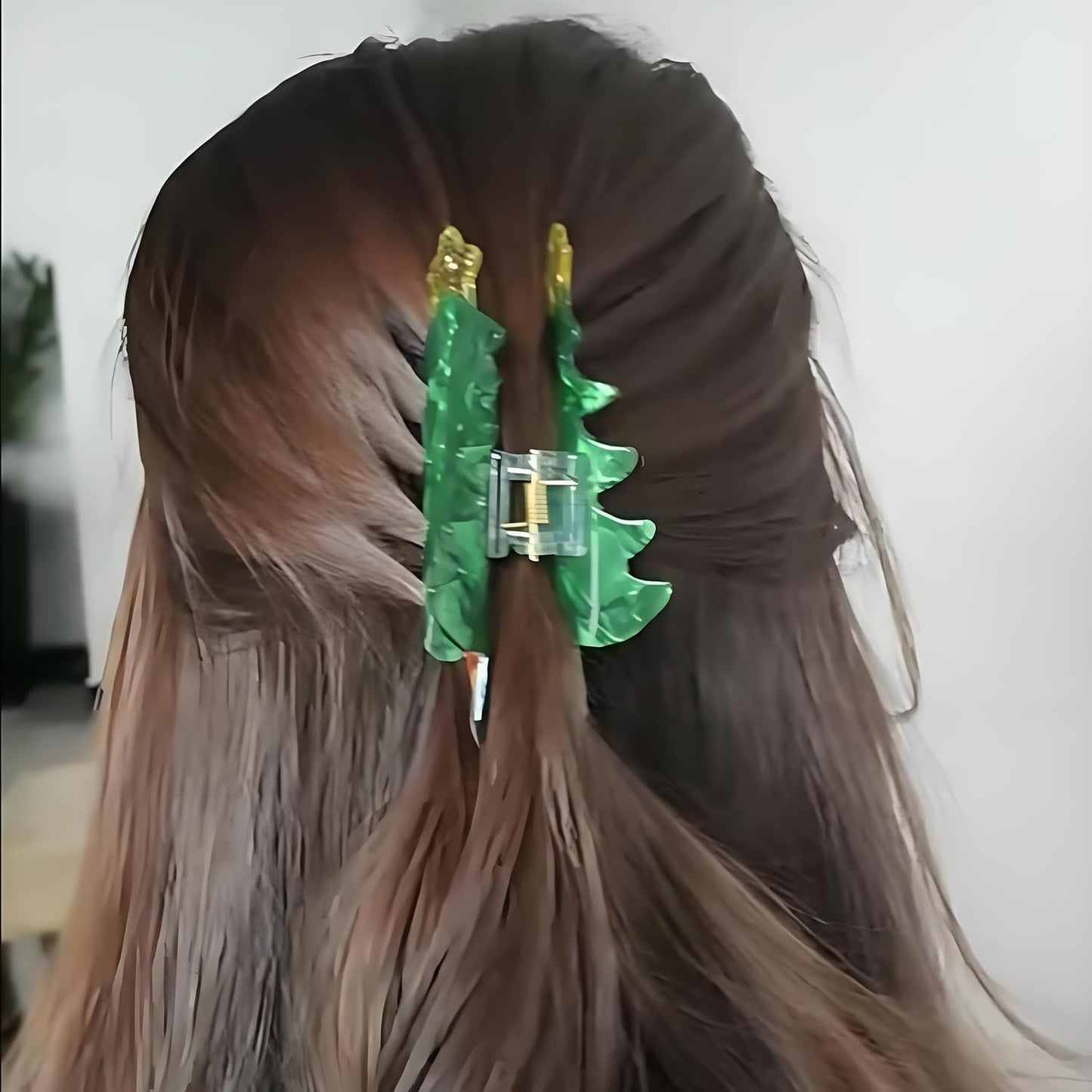 Christmas Tree Hair Clips Christmas Hair Claw Clips Cute Pine Tree Jaw Barrettes Xmas Hair Accessories Funny Strong Hold Grip Green Claw Clip Xmas Holiday New Year Hair Decoration for Women