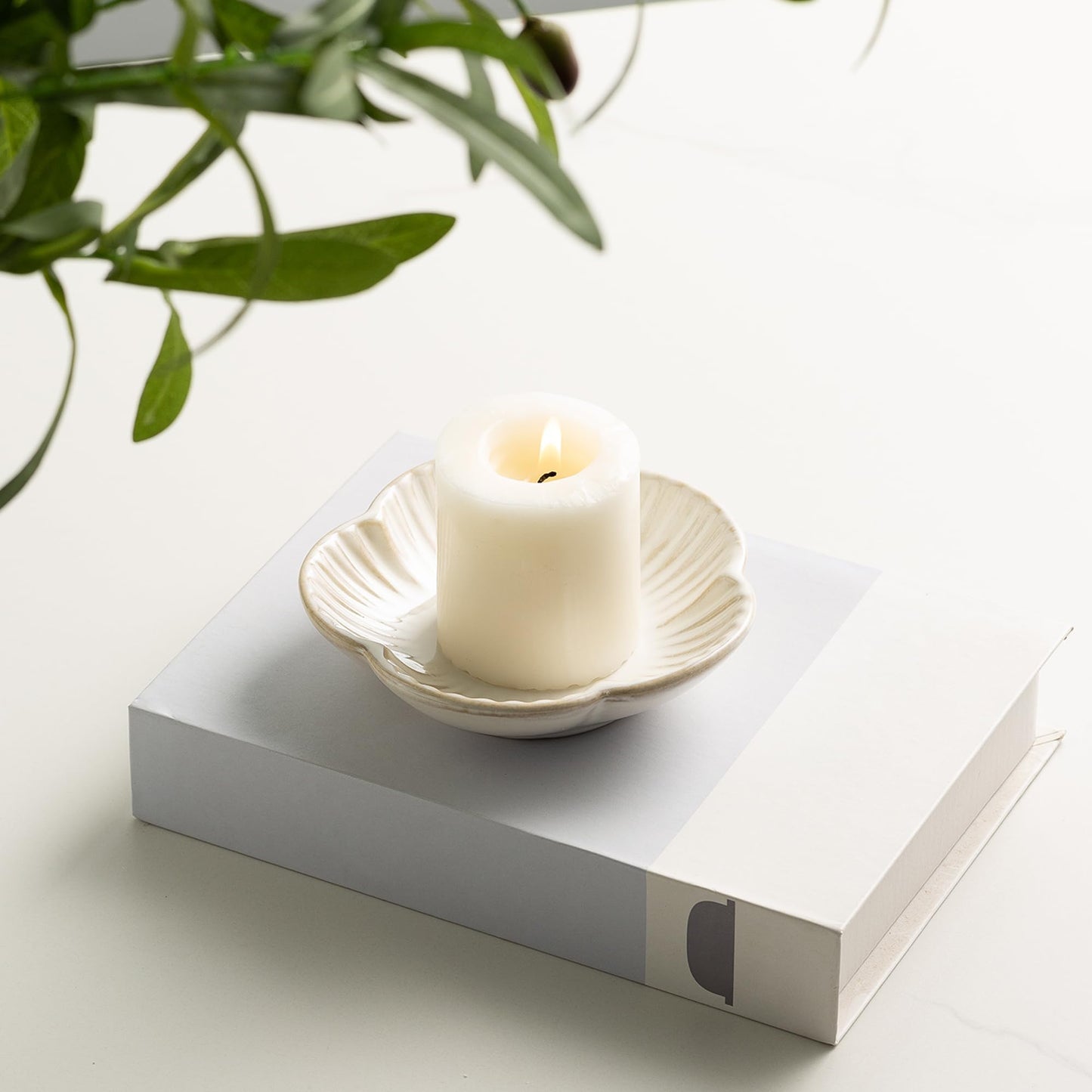 Ceramic Pillar Candle Holder Plates, Decorative Candlestick Holder, Tea Light Incense Santo Palo Holders, for Dinning, Party, Wedding, Birthday, Anniversary Decorations, 1pack (White)