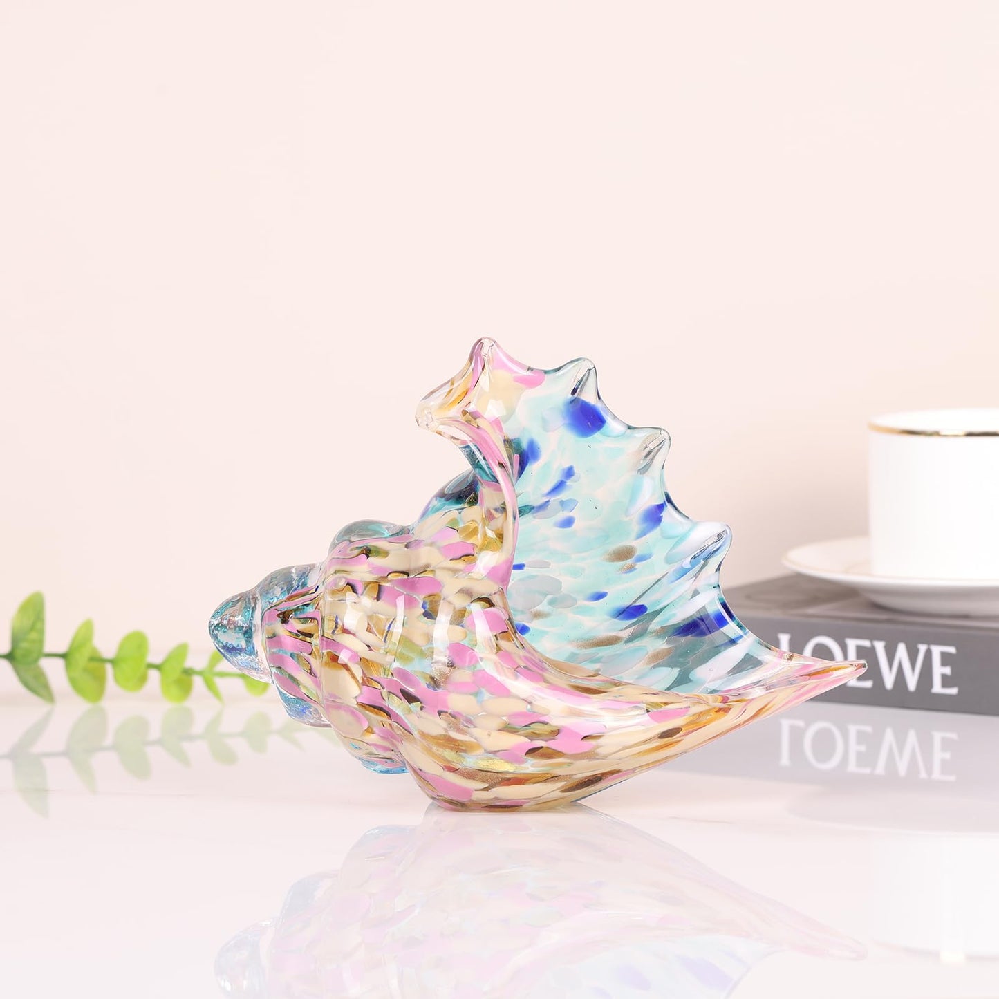 LCCCK Hand Blown Glass Conch Shell Sculpture, Sea Glass Art Figurines, Beachy Room Decor, Pink Conch Shell Decorative Statues, Sea Shell Coastal Decor for Shelf House Room, Beachy Gifts
