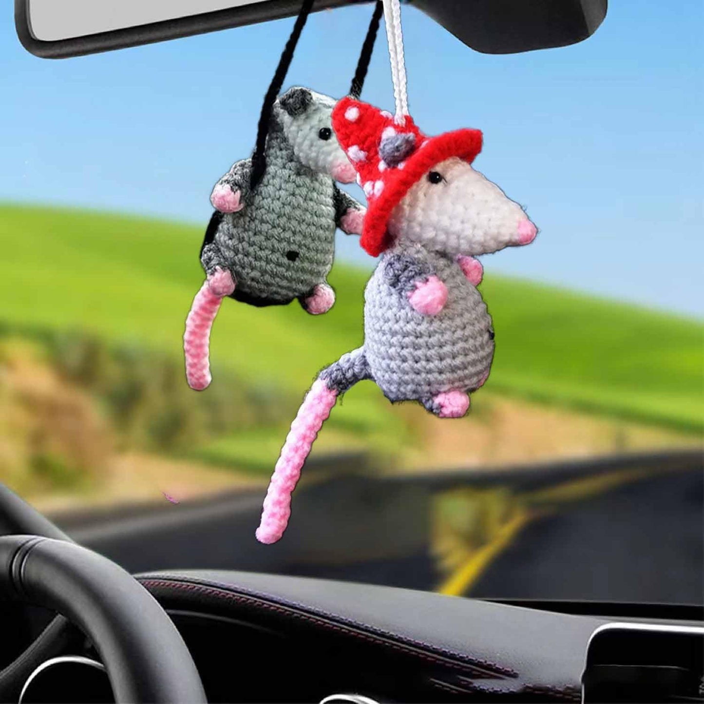 atcryih 2024 New Possum Car Charm, Handmade Crochet Knitted Possum Car Pendant, Opossum Gifts Rearview Mirror Accessory Swinging Car Ornament, Cool Car Dashboard Decorations (A-Down)