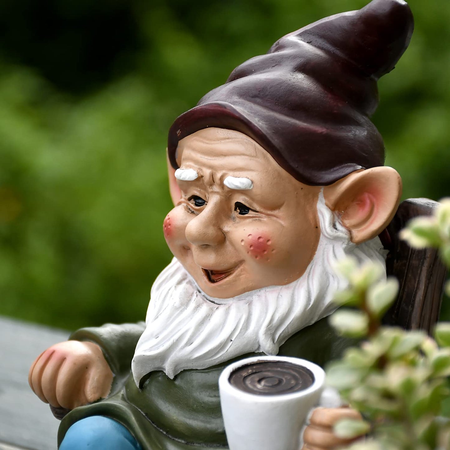 OwMell Gnome Statue for Garden, Drinking Gnome Figurine Ornament for Outdoor Patio Yard Lawn Decor 7" - Coffee