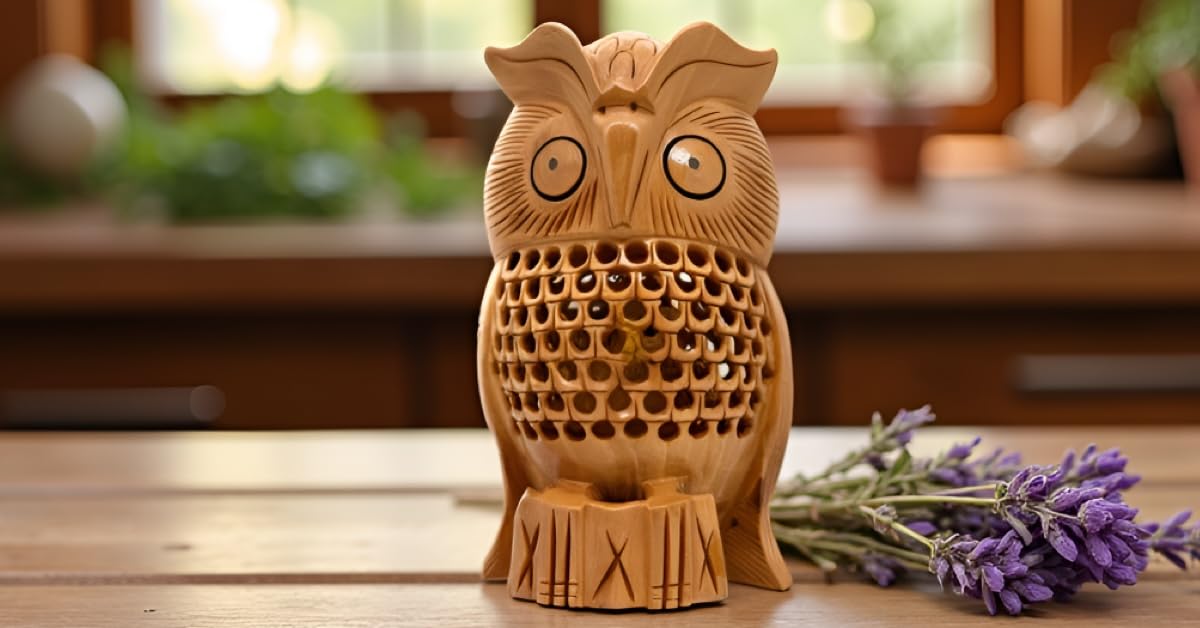 South Asian Handicrafts Handmade Cedar Wood Undercut Owl, Aromatic Natural Carving, Artisanal Family Decor & Unique Gift, Decorative Jali Cutwork Design (Owl)