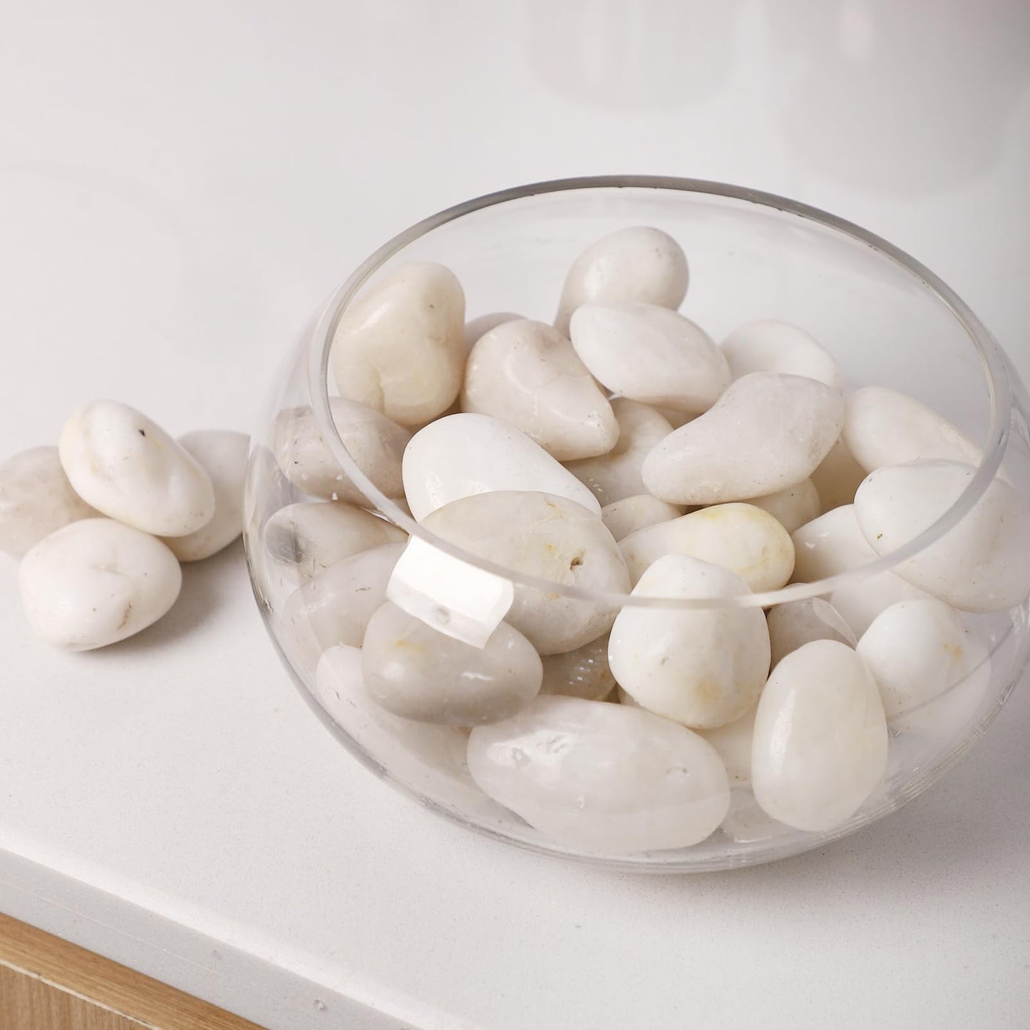 LMtonble 20LB River Pebbles Polished Gravel for Plants Natural White Plant Stones River Rocks 3/4-1 5/8 Inch River Stones for Landscaping Small Pebbles for Crafts