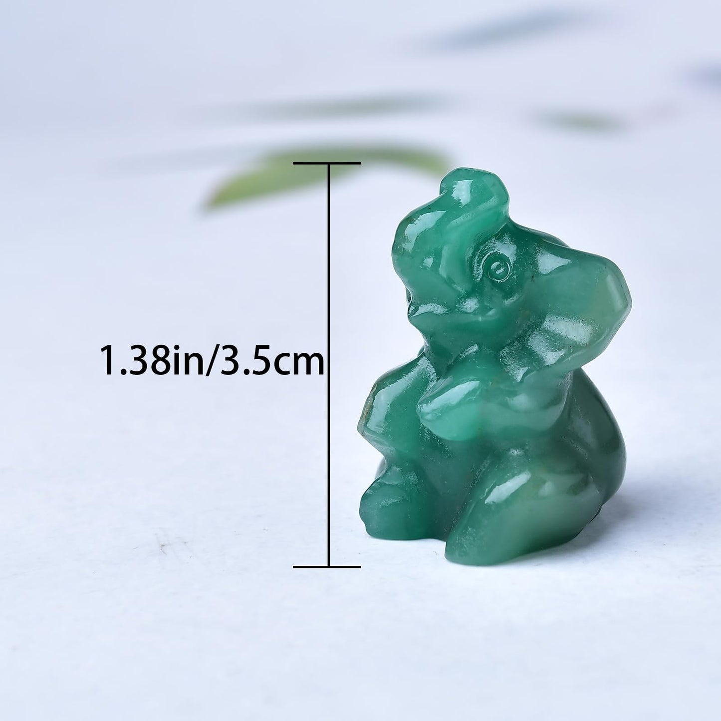 WUYOUSHI Green Aventurine Elephant Decor Figurine Crystals and Healing Stones Elephant Statue Polished Pocket Gemstones Bedroom Office Desk Home Decoration A Lucky Decoration