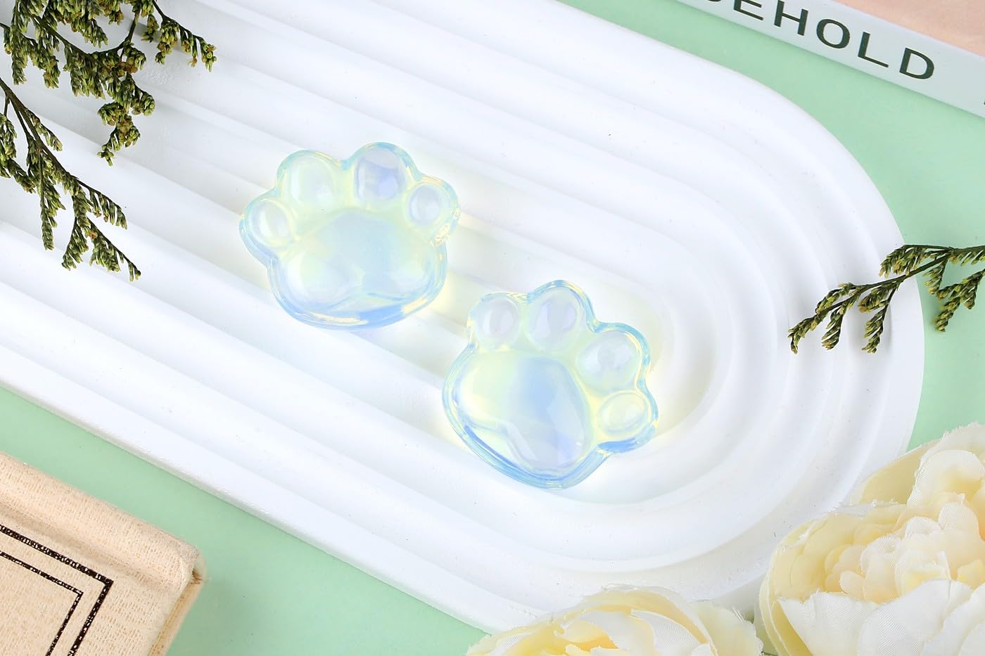 NUKAYAI Opal Opalite Cat Paw Crystal Figurines Worry Stones Carved Statue for Healing Crystals Decoration Spiritual Meditation Accessories Sculpture Kitten for Cat Lovers Women