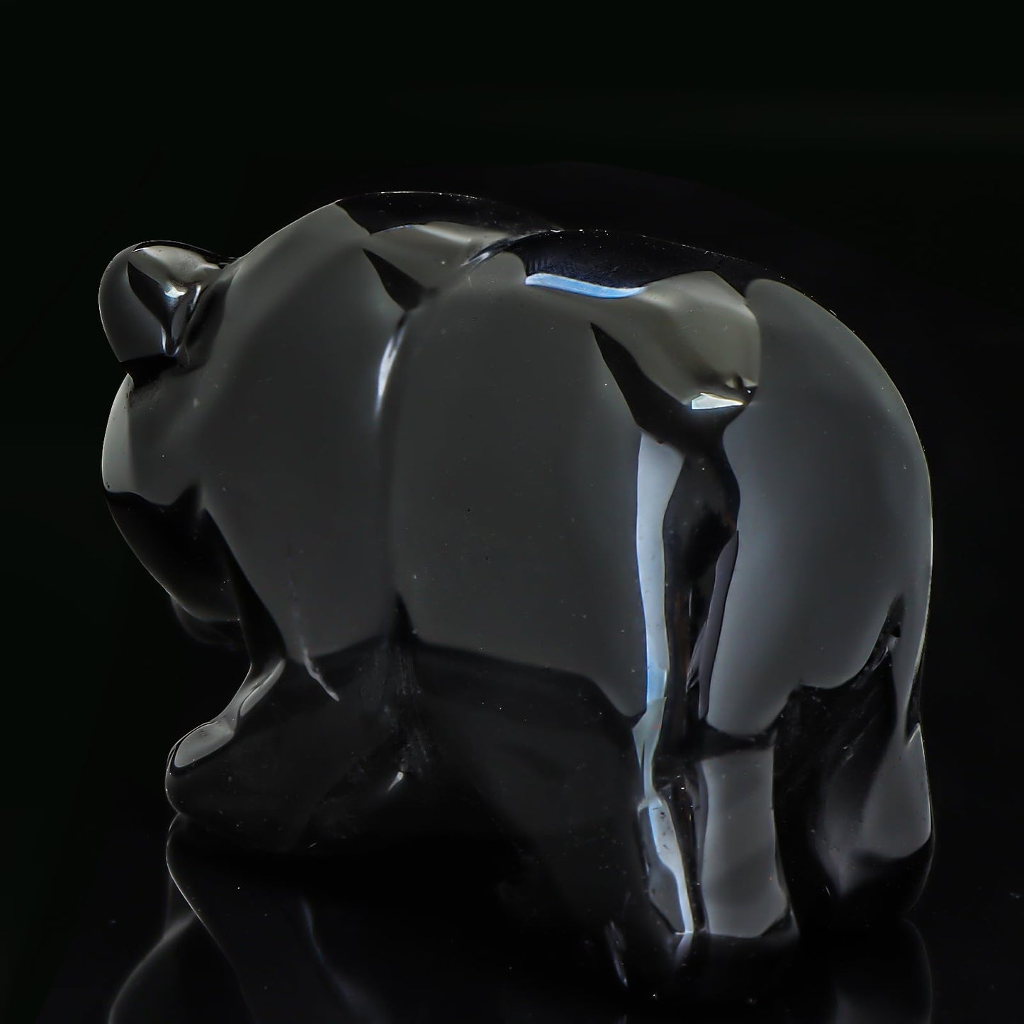 Hxswkk 3" Black Banded Carnelian Crystal Bear Figurine Gifts for Hand Carved, Gemstone for Office Bear Statues Home Decor