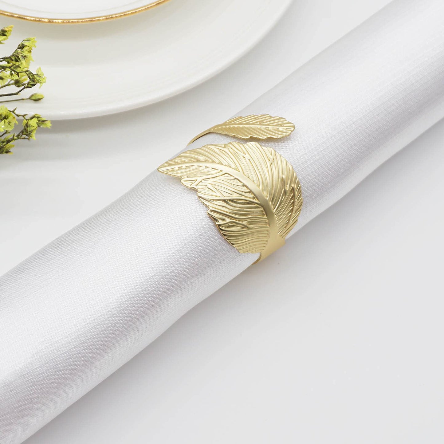 Utalek Gold Leaf Napkin Rings Set of 12, Leaves Napkin Rings for Table Setting, Metal Leaf Napkin Holder Rings for Holiday Party,Wedding, Banquet, Formal or Casual Dinning Table Decor (Gold)