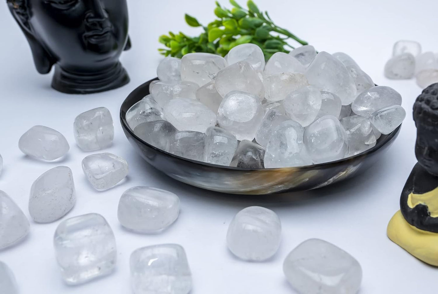 Crocon 1LB Clear Quartz Tumbled Stones and Crystals Bulk 2000+ Carats Natural Crystal Kit for Reiki Healing Crystal Polished, Tumble Stones, Chakra Balancing, Reiki Gift Home Decor Size : 20-25 mm