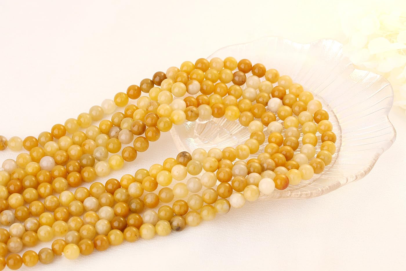 QINJIEJIE 100PCS Yellow Aventurine Stone Beads 8mm Natural Beads Round Loose Gemstone Bead for Bracelet Beading Crystal Jewelry Making DIY Necklace Earrings 0.32"
