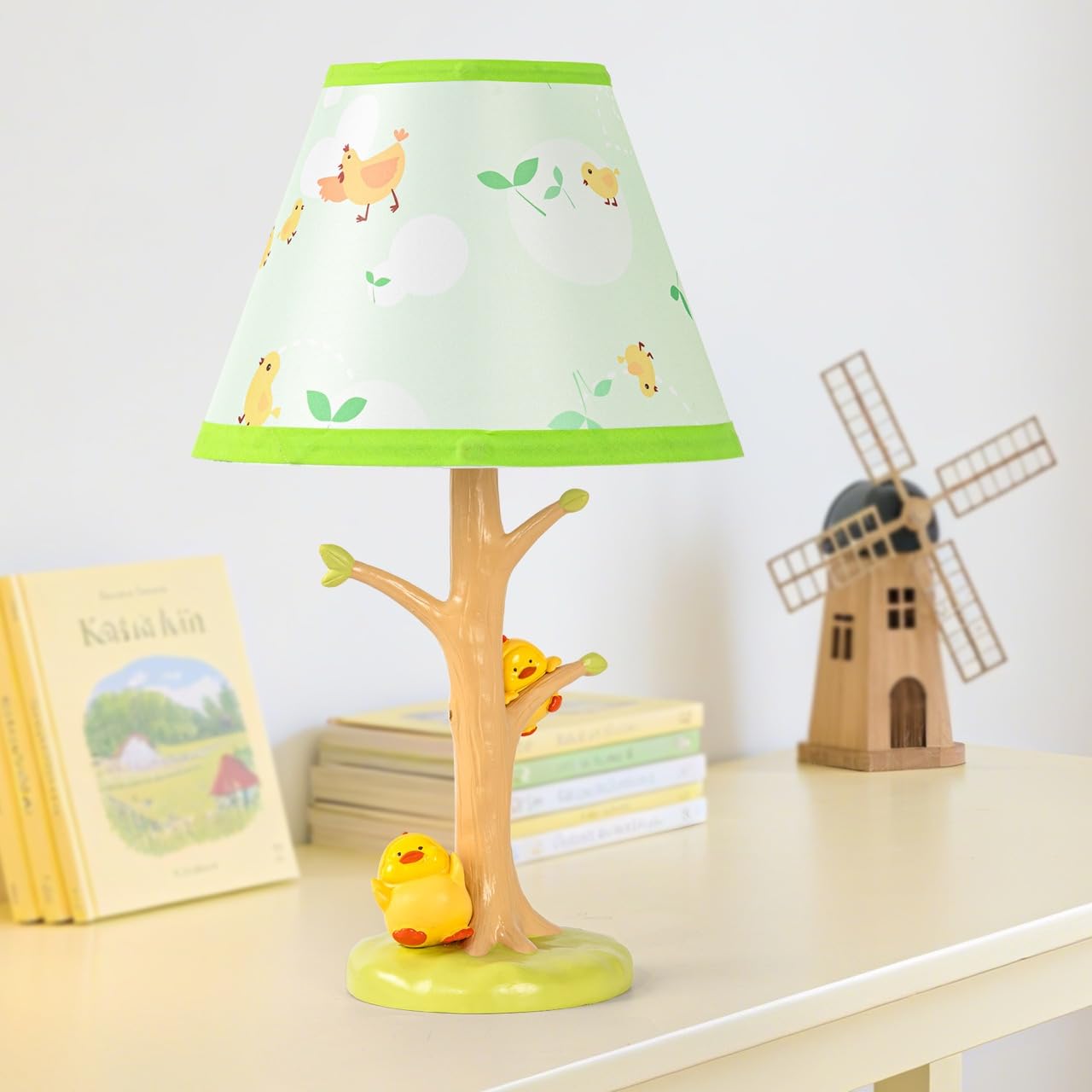 HERBESTBAY Table Lamp for Kids, 16 Inch Cute Chicken Bedside Lamp with LED Bulb, Animal Resin Desk Lamp for Boys Girls Bedroom or Nursery Decor